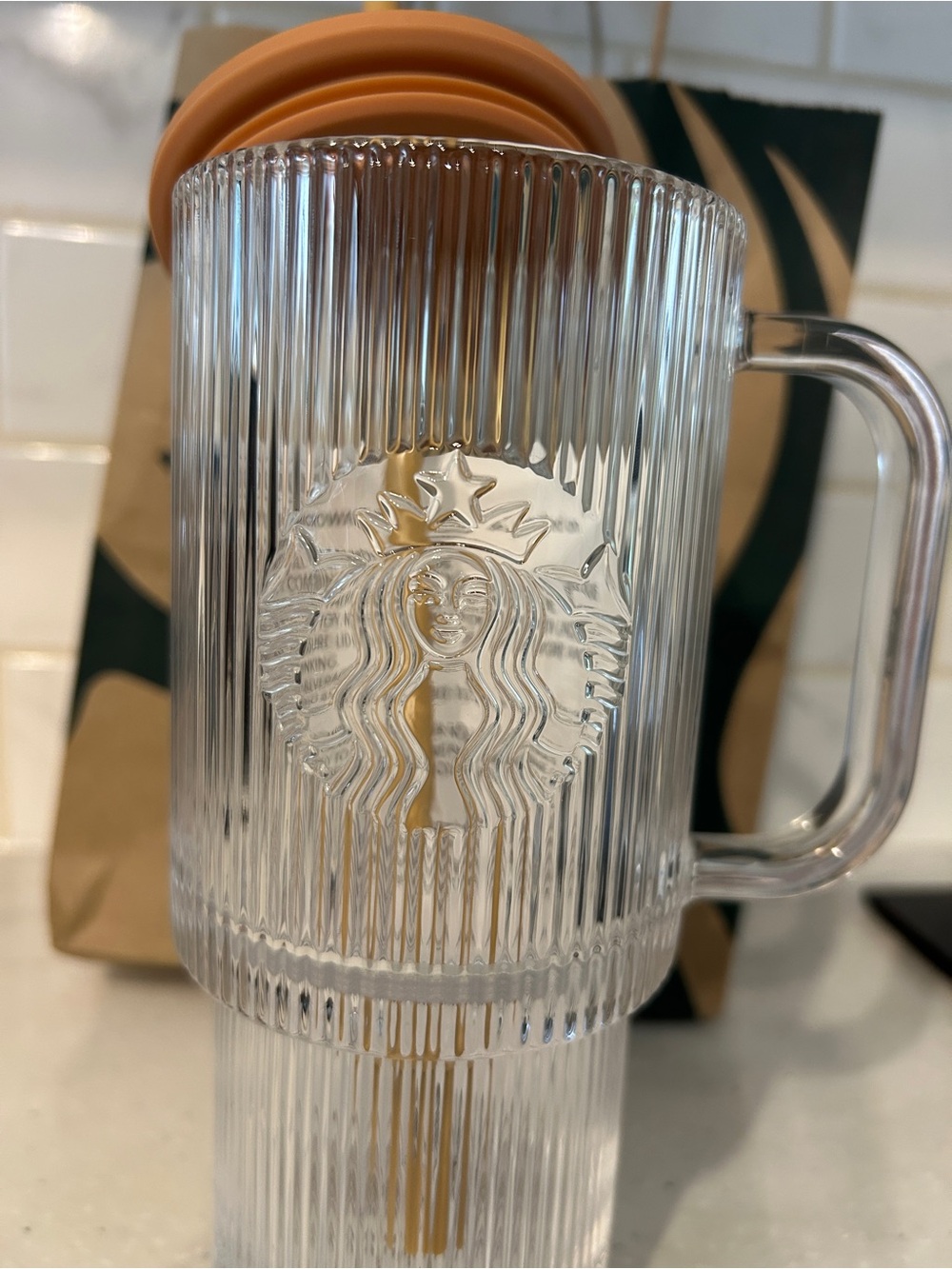 Starbucks Cold Cup Ribbed Tumbler with Handle, Lid and Straw - Picture 6 of 9